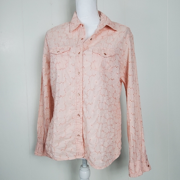 Wrangler Tops - Wrangler embroidered eyelet hole long sleeve button up shirt